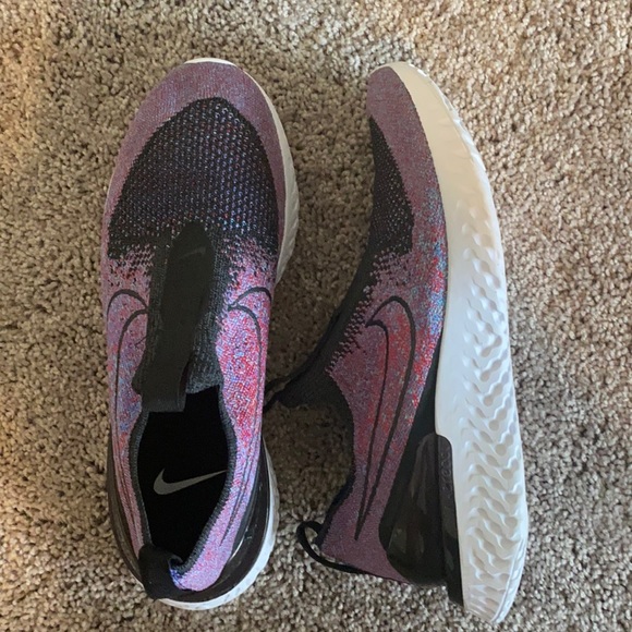 Nike Shoes - Nike React Flyknit
